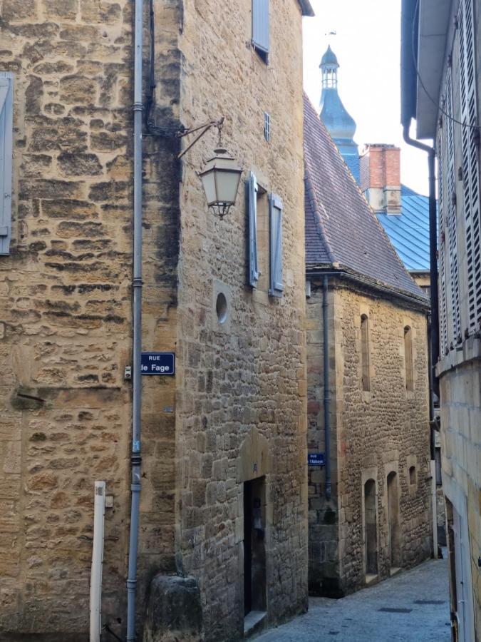 La Maison De Lily Au Coeur De La Cite Medievale Sarlat-la-Caneda Bagian luar foto